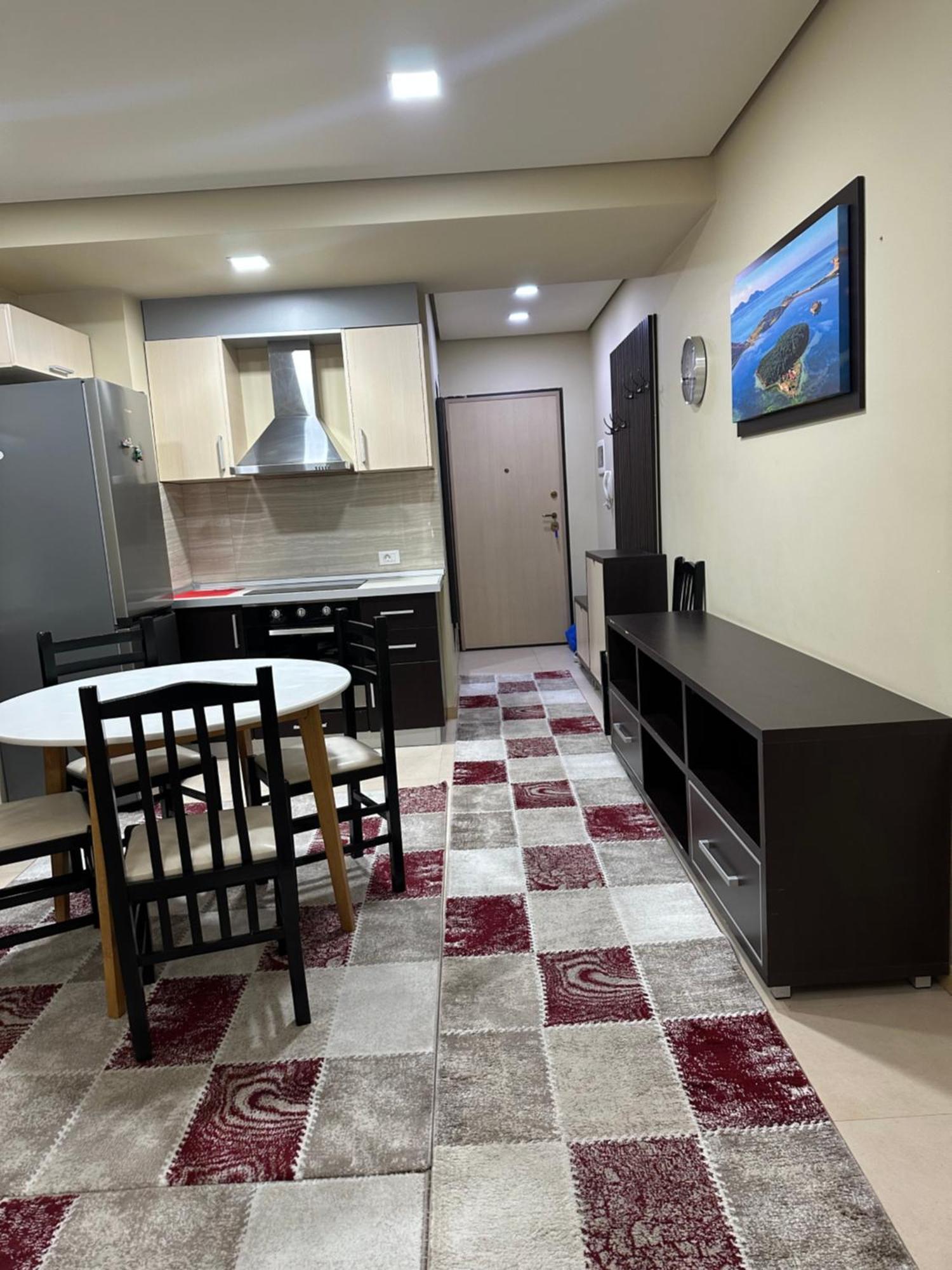 Kevin'S Apartment Delijorgj تيرانا المظهر الخارجي الصورة